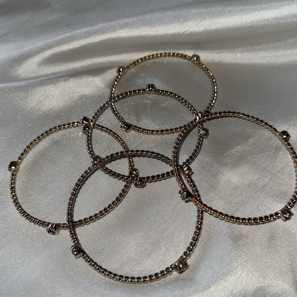 Elegant Gold Cable Bangle Set Rhinestone Flower Accents Set of 5 - Picture 6 of 11